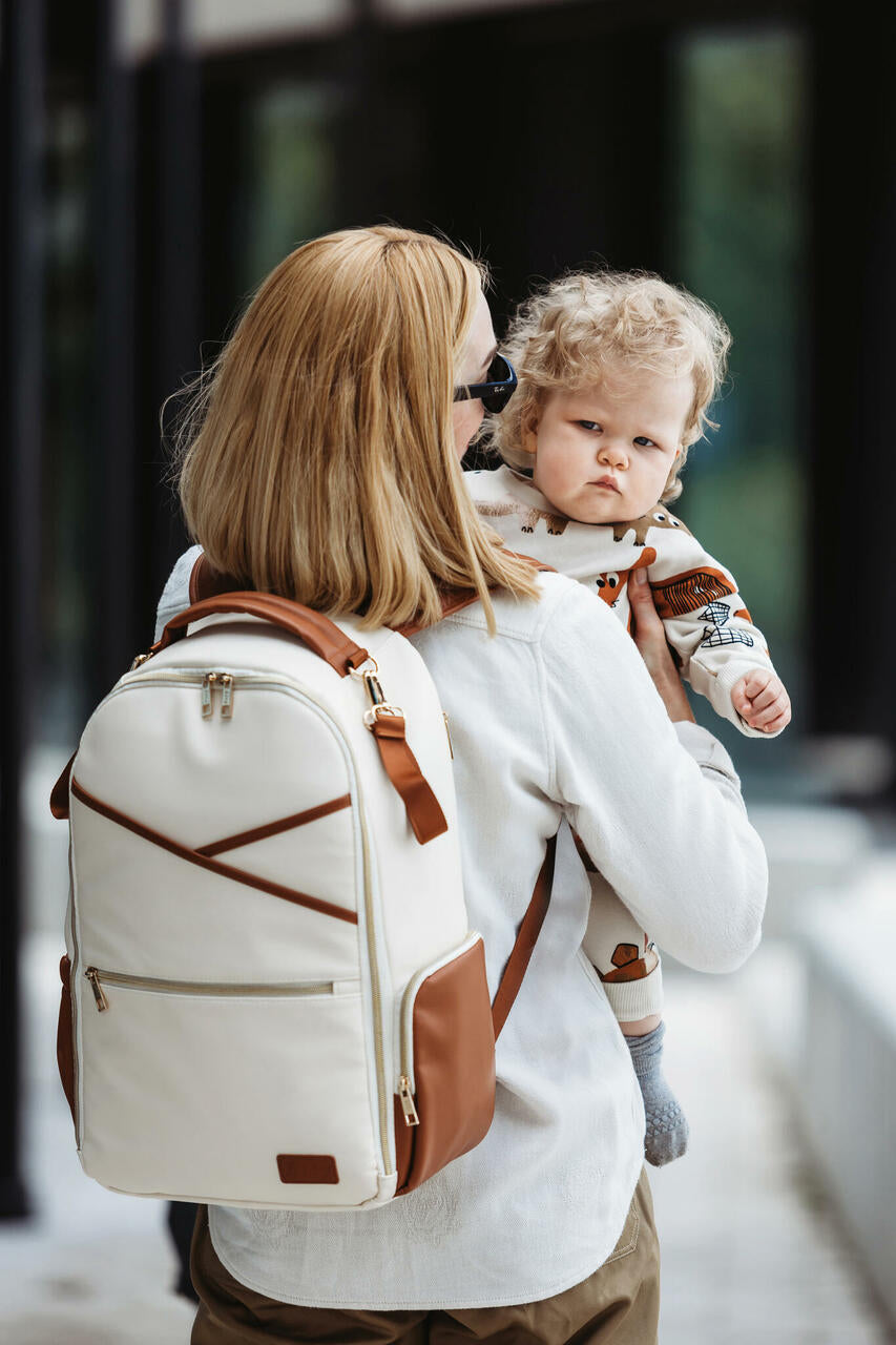 Großer Wickelrucksack – Cappuccino - Lomi Kids Shop